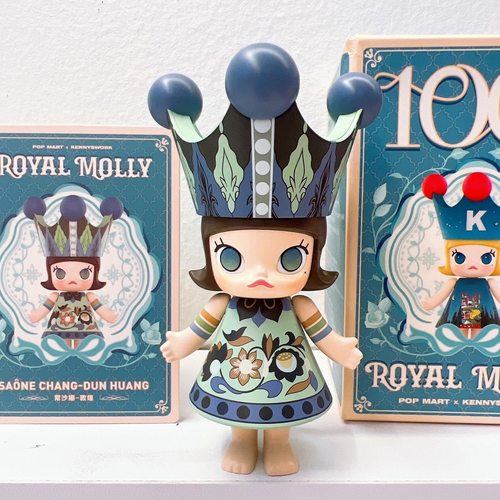 Pop Mart x Saone Chang Dunhuang Mega Royal Molly 100% Mini Figure Blind Box